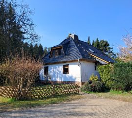Zu Verkaufen: Charmantes Einfamilienhaus in ruhiger Waldrandlage von Klecken – Sackgasse, 1.081 m² Grundstück, Vollkeller & Garage